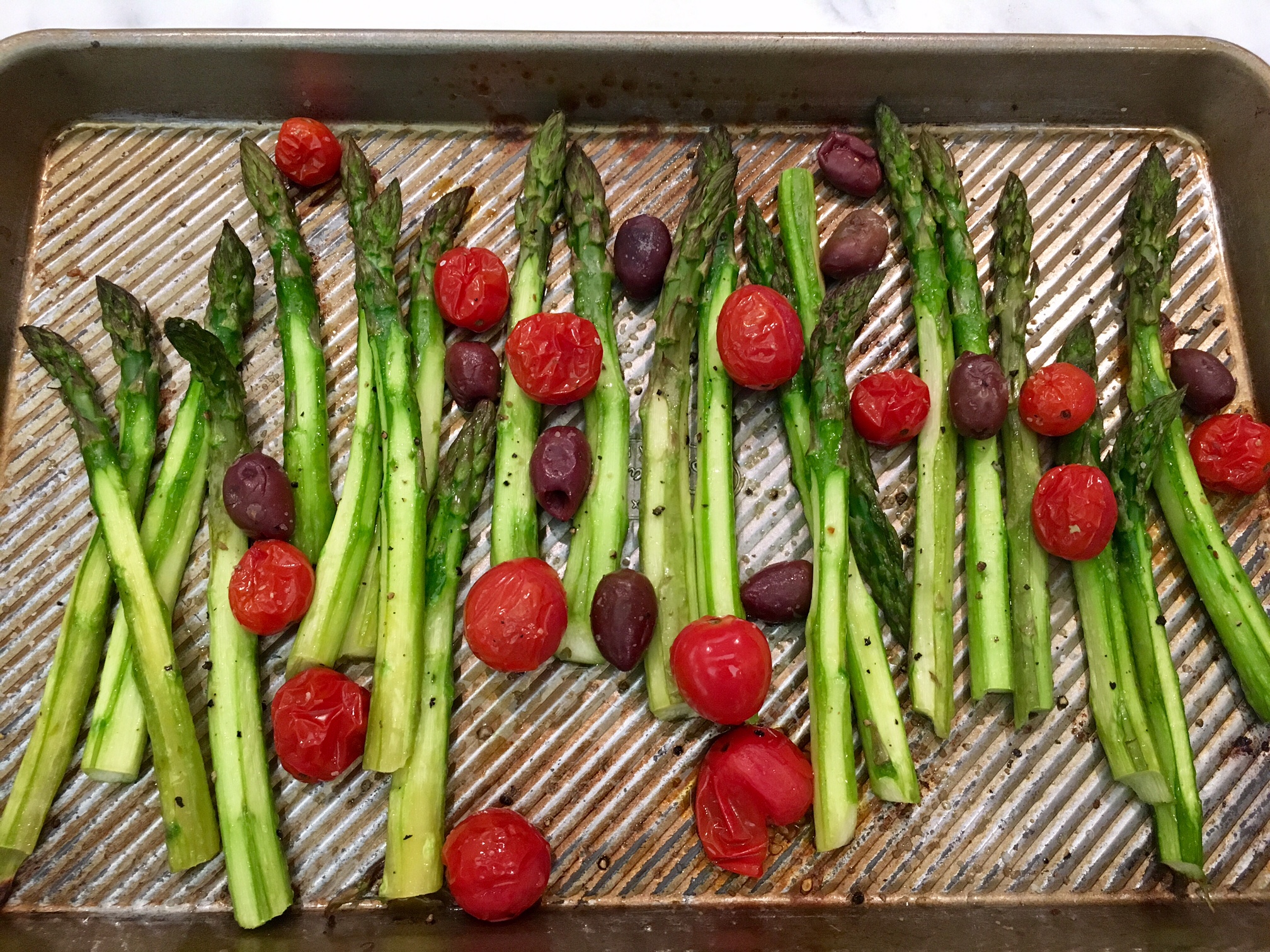 Jamie Oliver’s Roasted Asparagus with Cherry Tomatoes, Black Olives